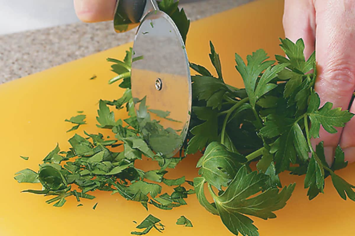 Cutting Herbs