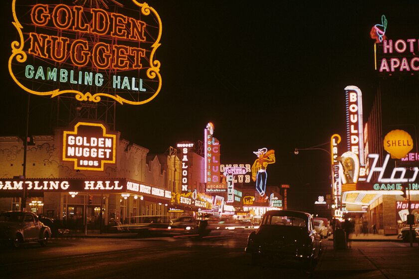 Check Out These Rare Photos of Las Vegas’ Early Days of Glitz and Glamour