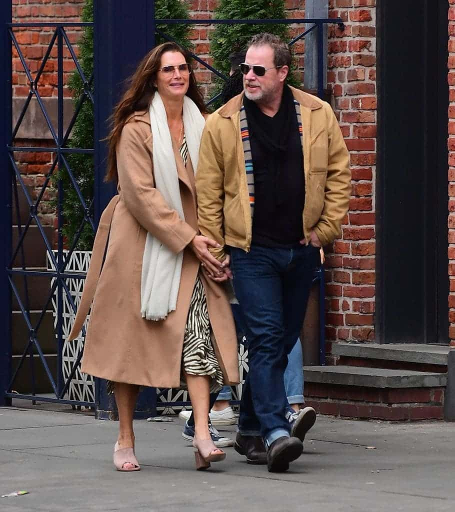 Brooke Shields & Chris Henchy – 17 Years