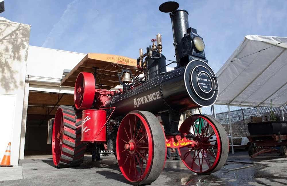 1906 Advance Steam Traction Engine