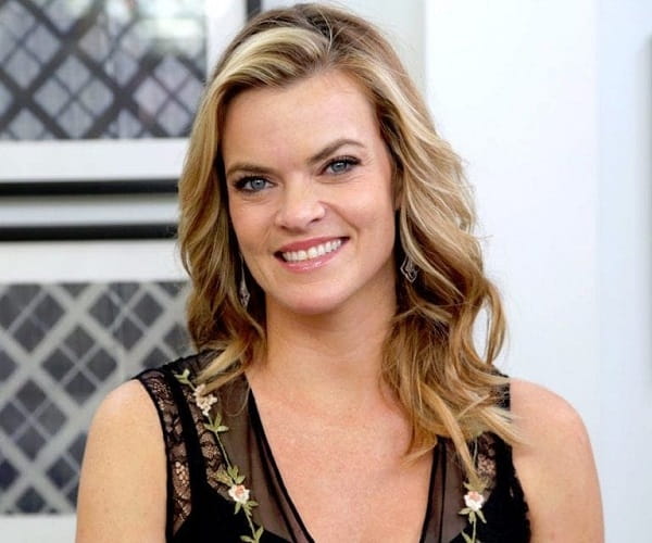 Missi Pyle Como Miss Pasternak Atualmente