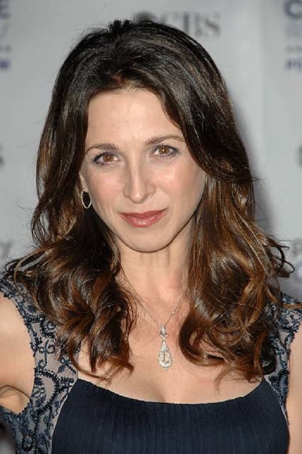 Marin Hinkle Como Judith Harper Melnick Atualmente