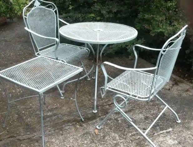 Refresh Your Aluminum Outdoor Furniture