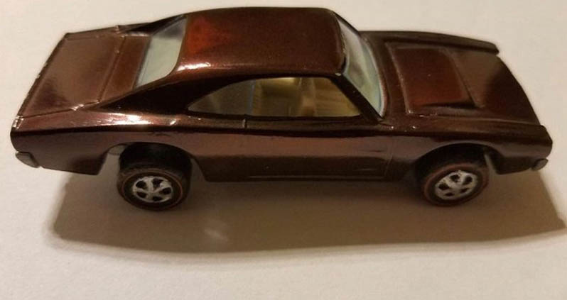 Brown Custom Charger From 1969 - $13,000