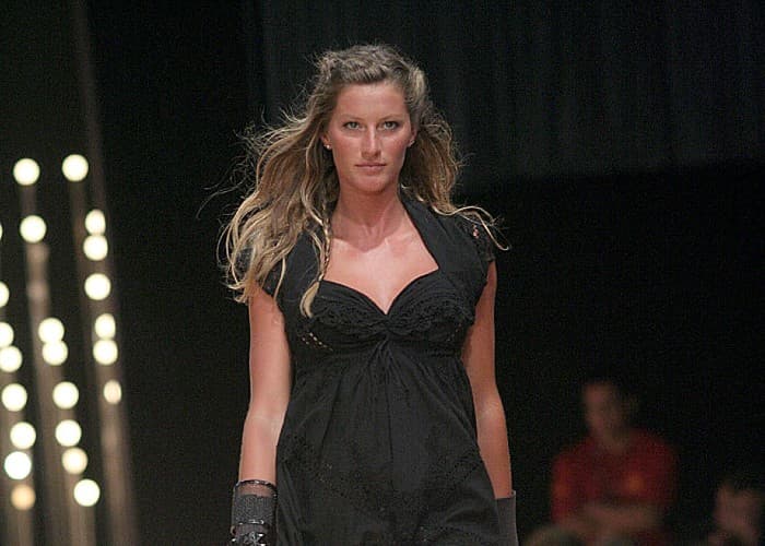 “The Most Beautiful Girl In The World” – Gisele Bundchen