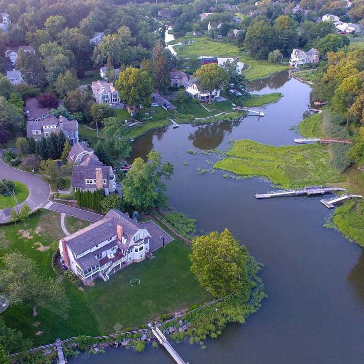 Old Greenwich, Connecticut (Average Household Income $336,692)