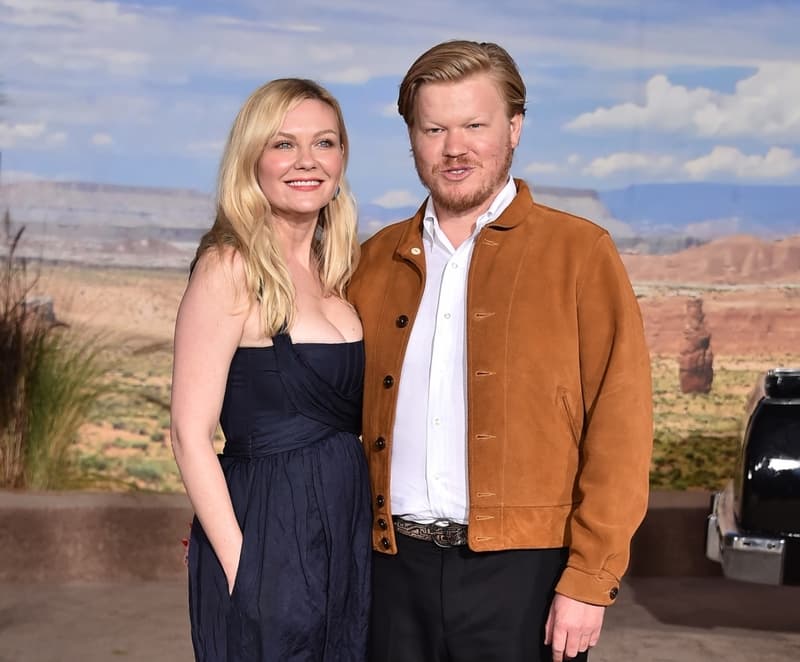 Kirsten Dunst And Jesse Plemons