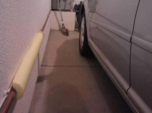 Avoid Crashing Into The Garage Wall With The Help Of A Pool Noodle