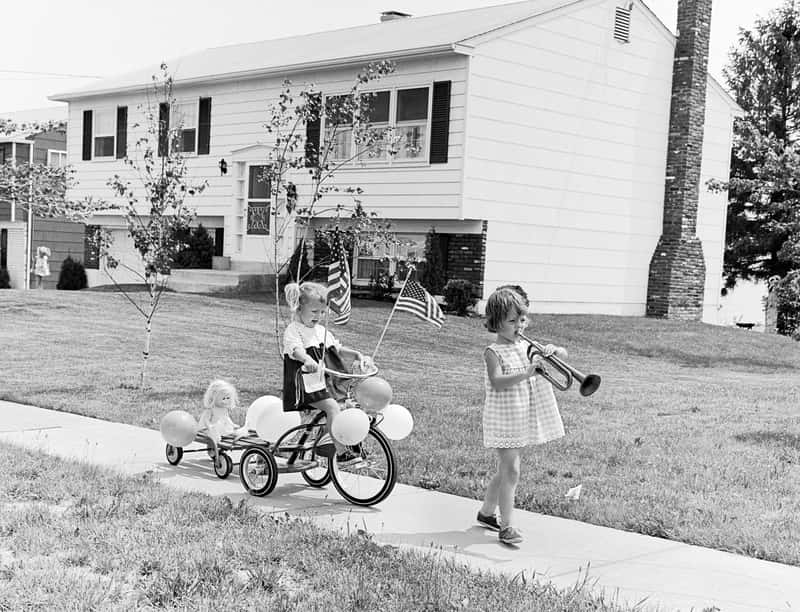 Kids Outside Without Adult Supervision