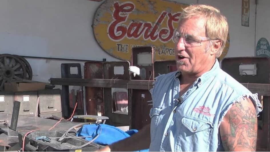 Rick Dale N’a Pas Pu Réparer Le Juke Box D’un Client, Mais Il A Encaissé Son Chèque